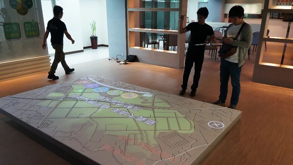 Chiayi Dapumei Projection Guide System project image 3